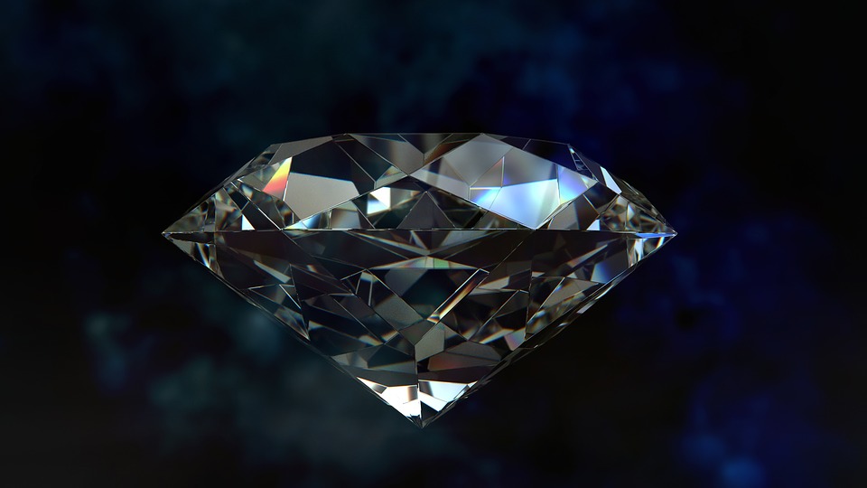 Diamond-gem